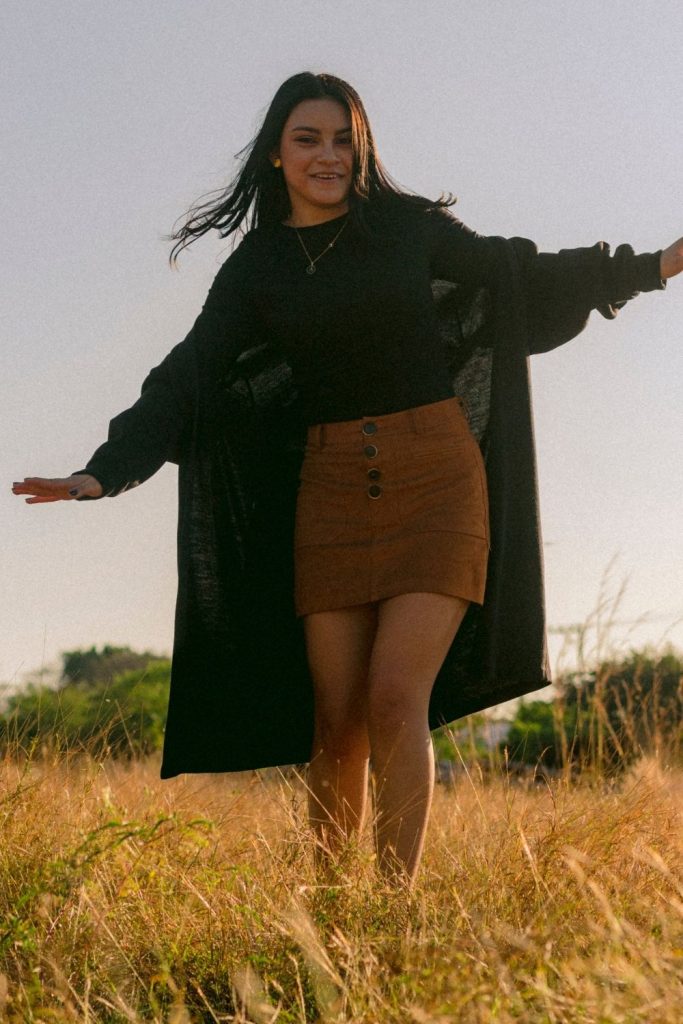 How to Style a Long Cardigan: Tips for a Chic Look