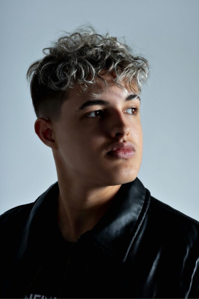 30 Low-Maintenance Haircuts For Men